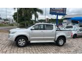 TOYOTA - HILUX - 2013/2013 - Prata - R$ 126.000,00