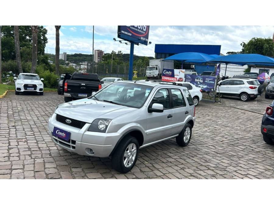 FORD - ECOSPORT - 2006/2006 - Prata - R$ 32.000,00