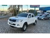 TOYOTA - HILUX - 2013/2014 - Branca - R$ 141.000,00