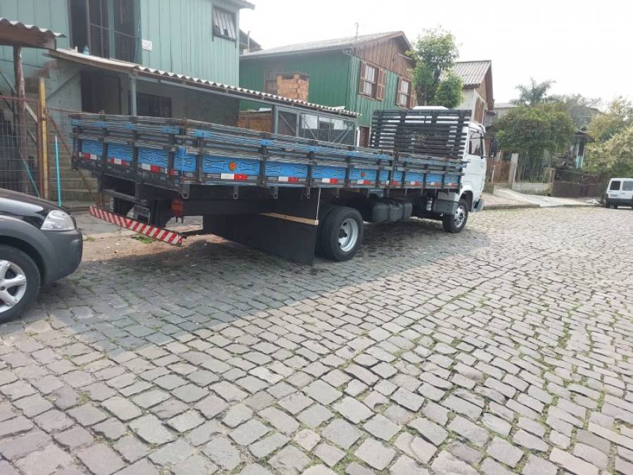 VOLKSWAGEN - 9-150 - 2009/2009 - Branca - R$ 165.000,00