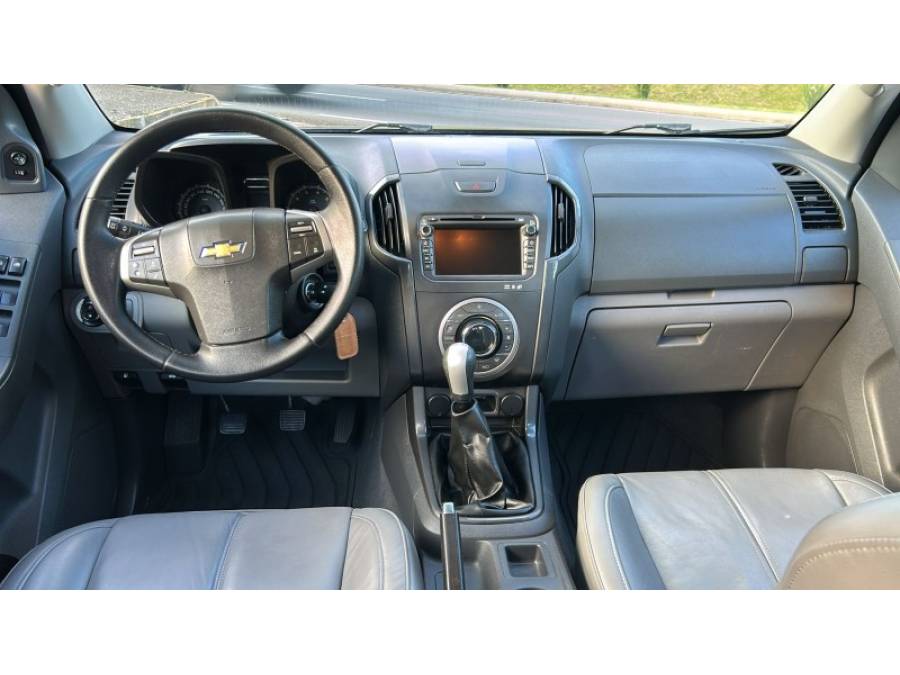 CHEVROLET - S10 - 2014/2014 - Cinza - R$ 94.000,00