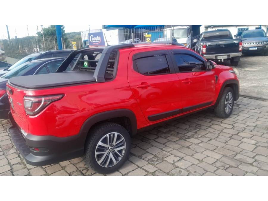 FIAT - STRADA - 2021/2021 - Vermelha - R$ 99.000,00
