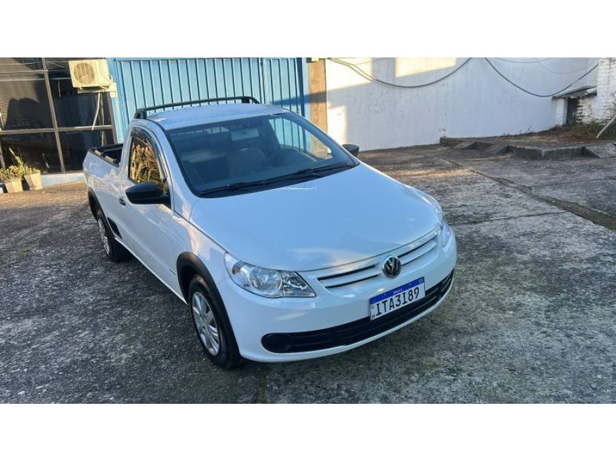 VOLKSWAGEN - SAVEIRO - 2012/2012 - Branca - R$ 45.000,00