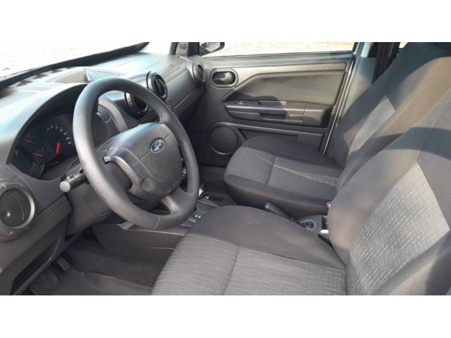 FORD - ECOSPORT - 2011/2011 - Prata - R$ 39.000,00