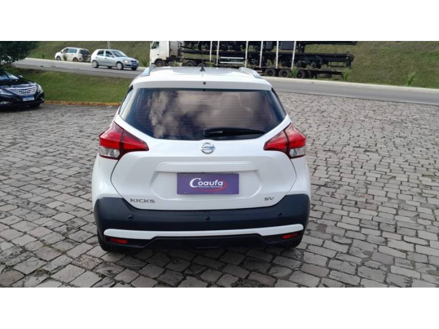 NISSAN - KICKS - 2018/2019 - Branca - R$ 88.900,00
