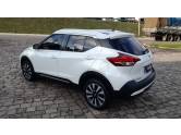 NISSAN - KICKS - 2018/2019 - Branca - R$ 88.900,00