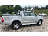 TOYOTA - HILUX - 2013/2013 - Prata - R$ 126.000,00