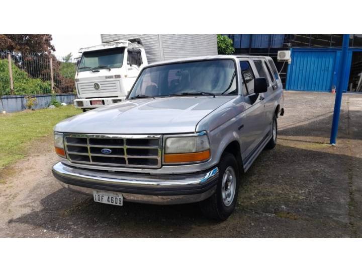 FORD - F-1000 - 1997/1997 - Prata - R$ 65.000,00