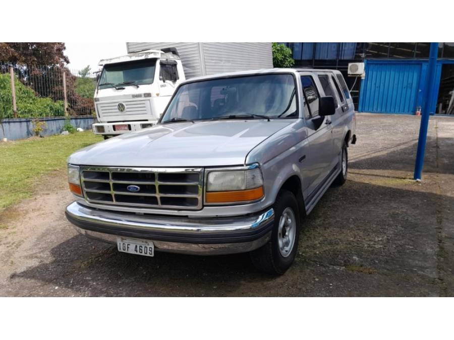 FORD - F-1000 - 1997/1997 - Prata - R$ 65.000,00