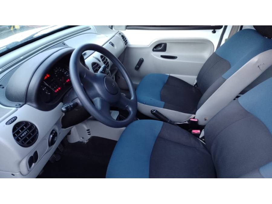 RENAULT - KANGOO - 2012/2013 - Branca - R$ 45.000,00