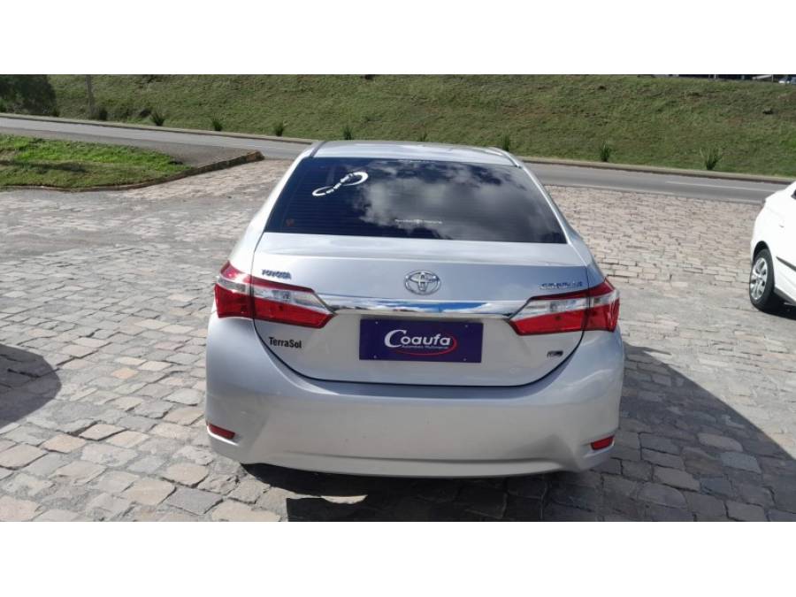 TOYOTA - COROLLA - 2016/2016 - Prata - R$ 84.000,00