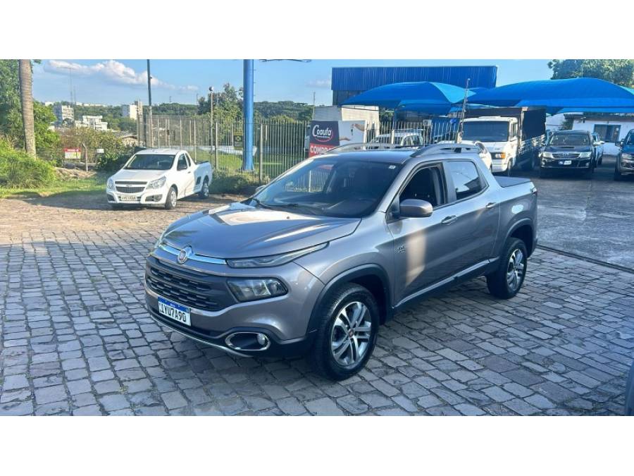 FIAT - TORO - 2018/2019 - Cinza - R$ 105.000,00