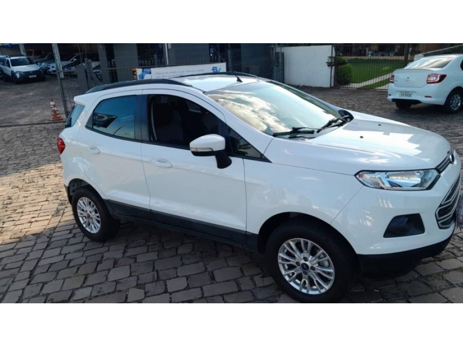 FORD - ECOSPORT - 2016/2017 - Branca - R$ 67.900,00