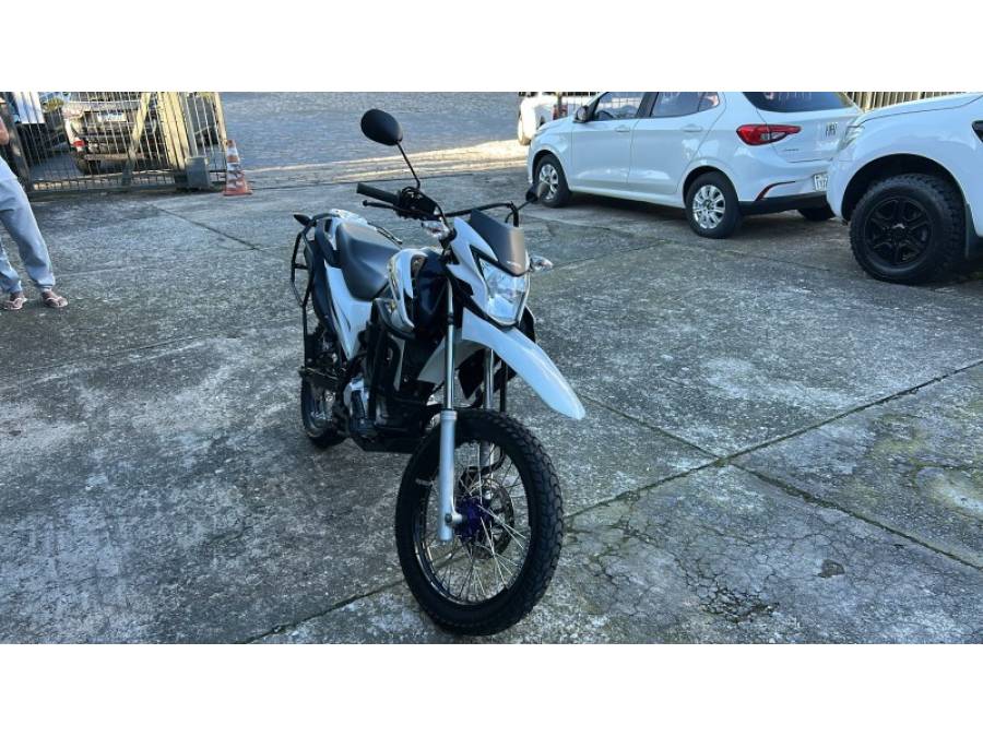 HONDA - NXR 160 - 2023/2023 - Branca - R$ 21.900,00