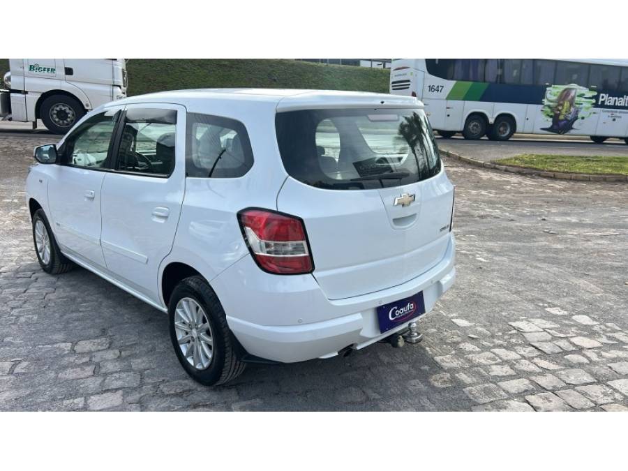 CHEVROLET - SPIN - 2013/2013 - Branca - R$ 40.000,00