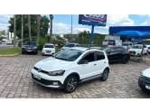 VOLKSWAGEN - FOX - 2017/2018 - Branca - R$ 63.000,00