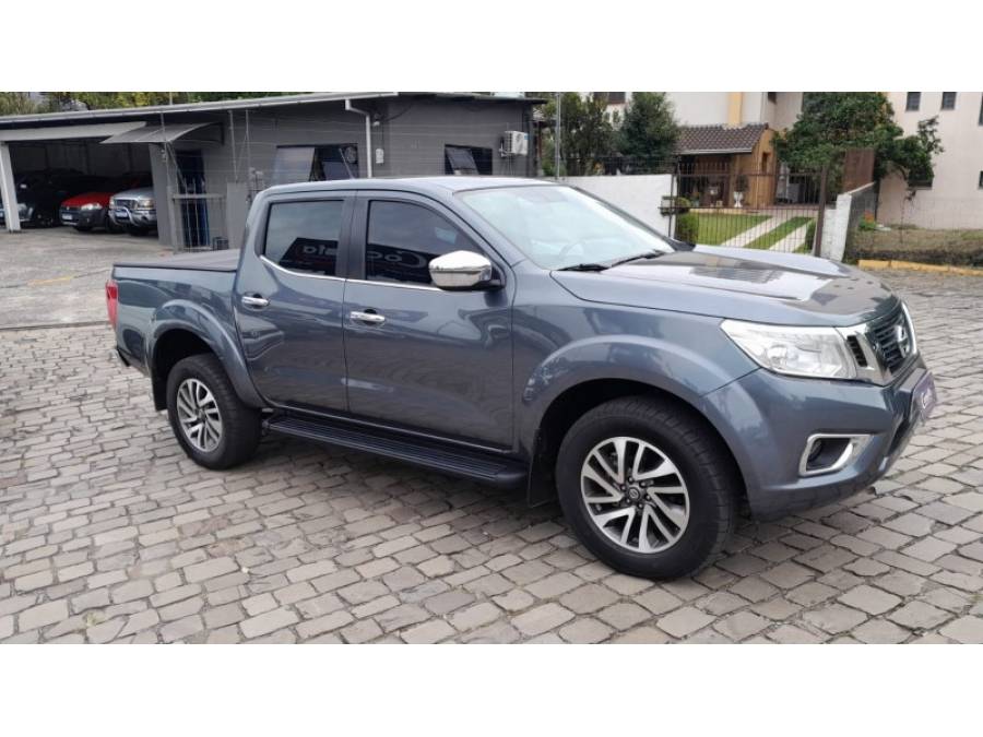 NISSAN - FRONTIER - 2021/2022 - Cinza - R$ 178.000,00