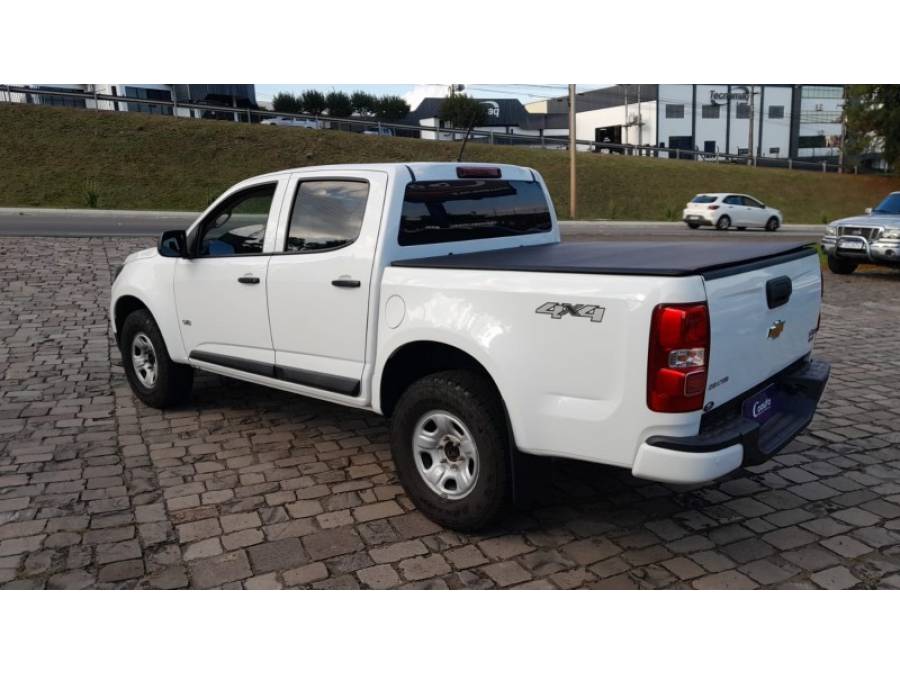 CHEVROLET - S10 - 2020/2021 - Branca - R$ 136.000,00