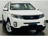 KIA MOTORS - SORENTO - 2014/2015 - Branca - R$ 79.000,00