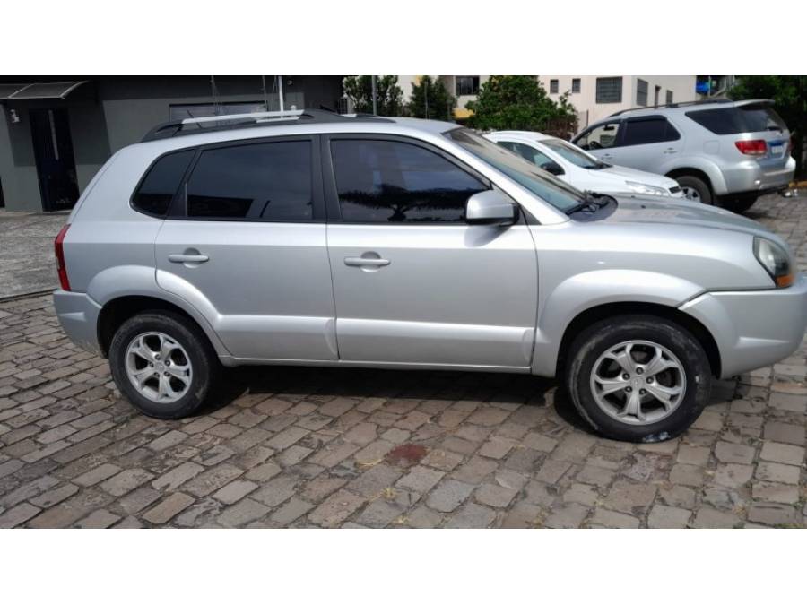 HYUNDAI - TUCSON - 2014/2015 - Prata - R$ 55.000,00