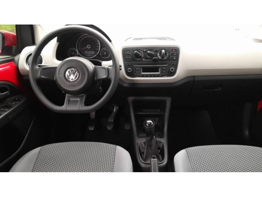 VOLKSWAGEN - UP - 2017/2017 - Vermelha - R$ 54.800,00