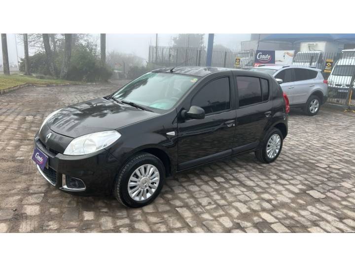 RENAULT - SANDERO - 2011/2012 - Preta - R$ 39.900,00