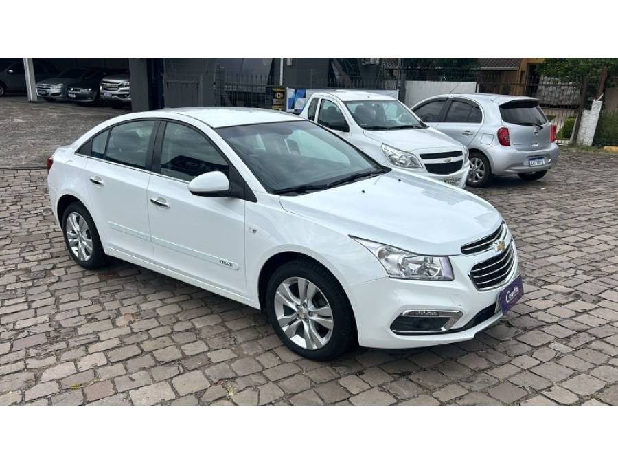 CHEVROLET - CRUZE - 2014/2015 - Branca - R$ 72.000,00
