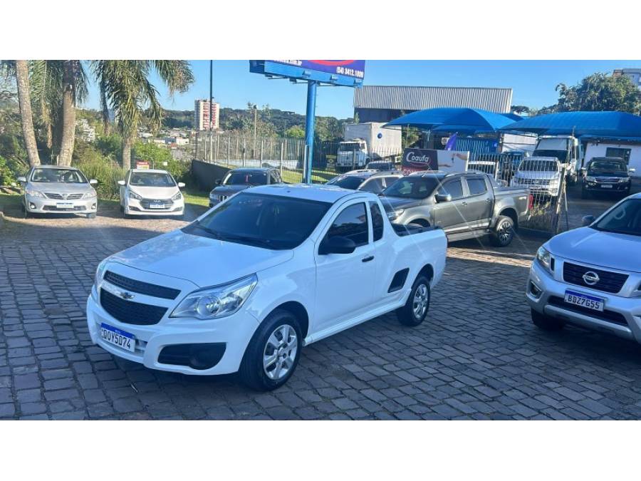 CHEVROLET - MONTANA - 2018/2019 - Branca - R$ 55.000,00
