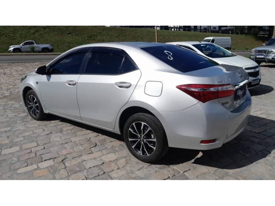 TOYOTA - COROLLA - 2016/2016 - Prata - R$ 84.000,00