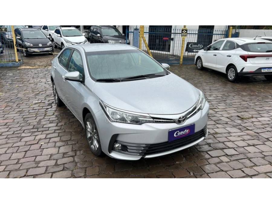 TOYOTA - COROLLA - 2019/2019 - Prata - R$ 116.000,00