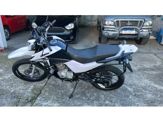 HONDA - NXR 160 - 2023/2023 - Branca - R$ 21.900,00