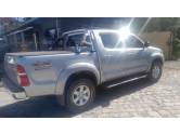 TOYOTA - HILUX - 2015/2015 - Prata - R$ 149.900,00