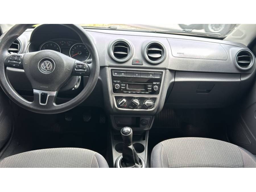 VOLKSWAGEN - GOL - 2013/2014 - Cinza - R$ 44.000,00