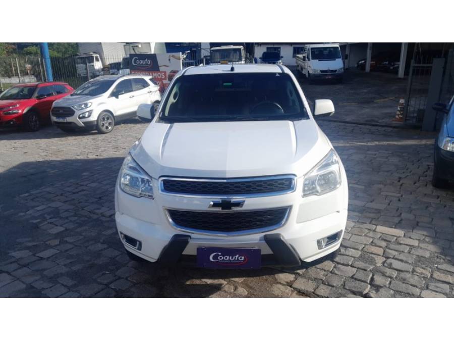 CHEVROLET - S10 - 2012/2013 - Branca - R$ 112.000,00