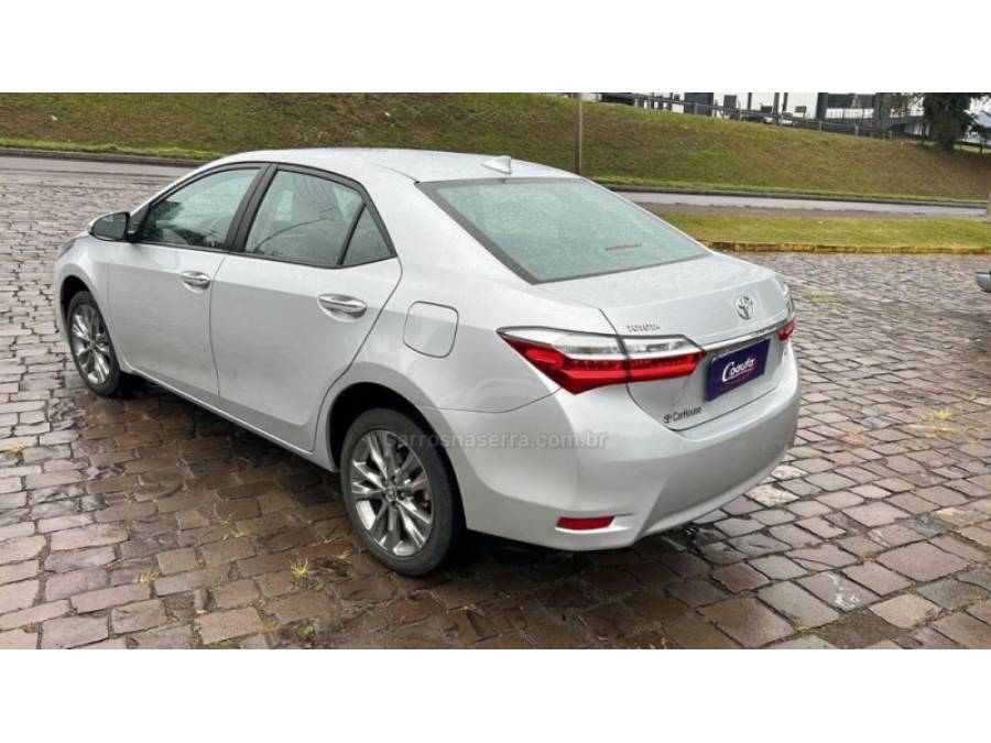 TOYOTA - COROLLA - 2019/2019 - Prata - R$ 116.000,00