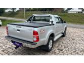 TOYOTA - HILUX - 2013/2013 - Prata - R$ 126.000,00