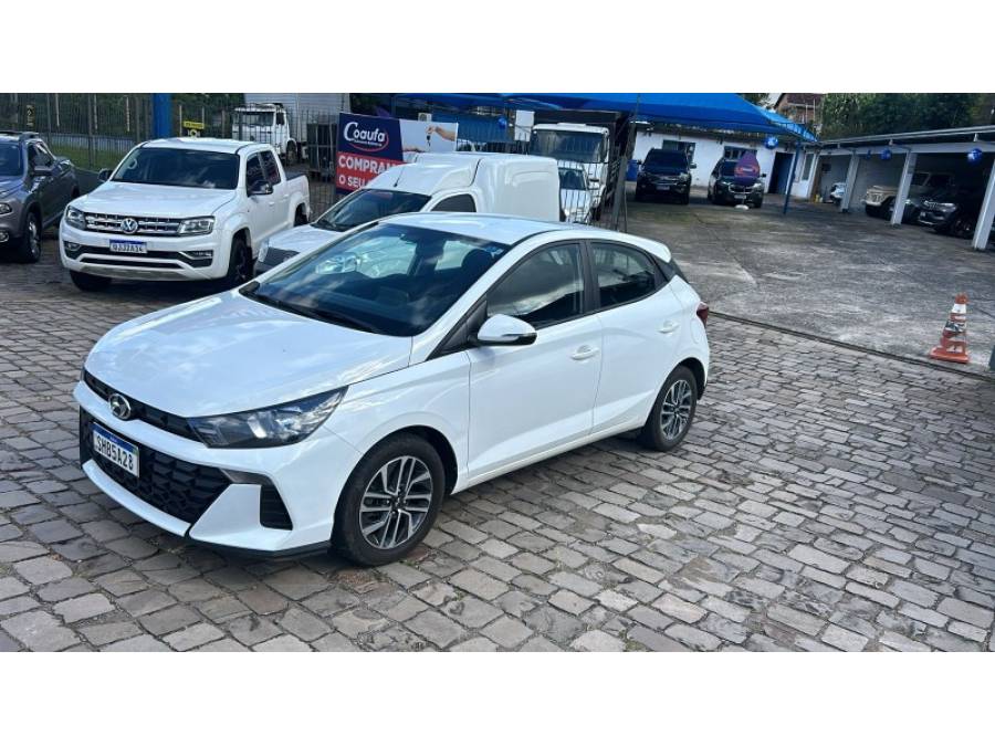 HYUNDAI - HB20 - 2022/2023 - Branca - R$ 72.500,00