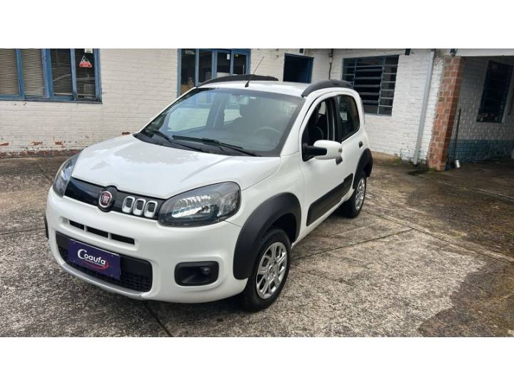 FIAT - UNO - 2014/2015 - Branca - R$ 42.900,00