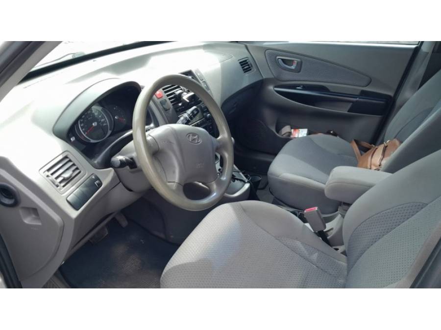HYUNDAI - TUCSON - 2014/2015 - Prata - R$ 55.000,00