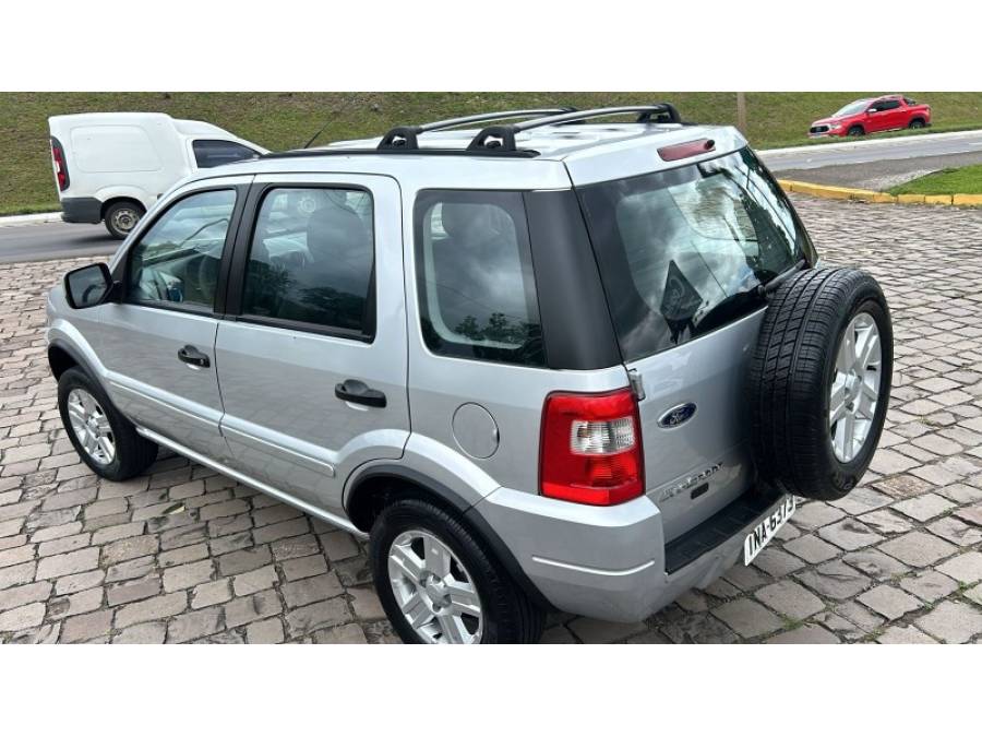 FORD - ECOSPORT - 2006/2006 - Prata - R$ 32.000,00