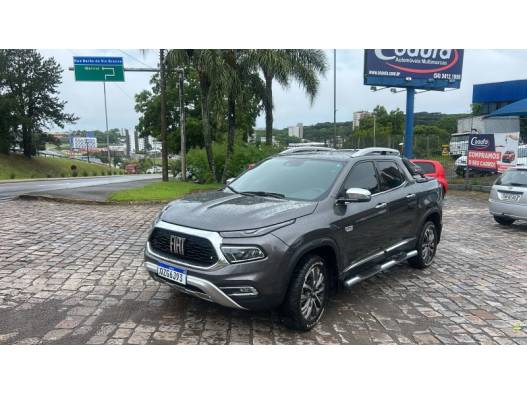 FIAT - TORO - 2022/2022 - Cinza - R$ 139.000,00