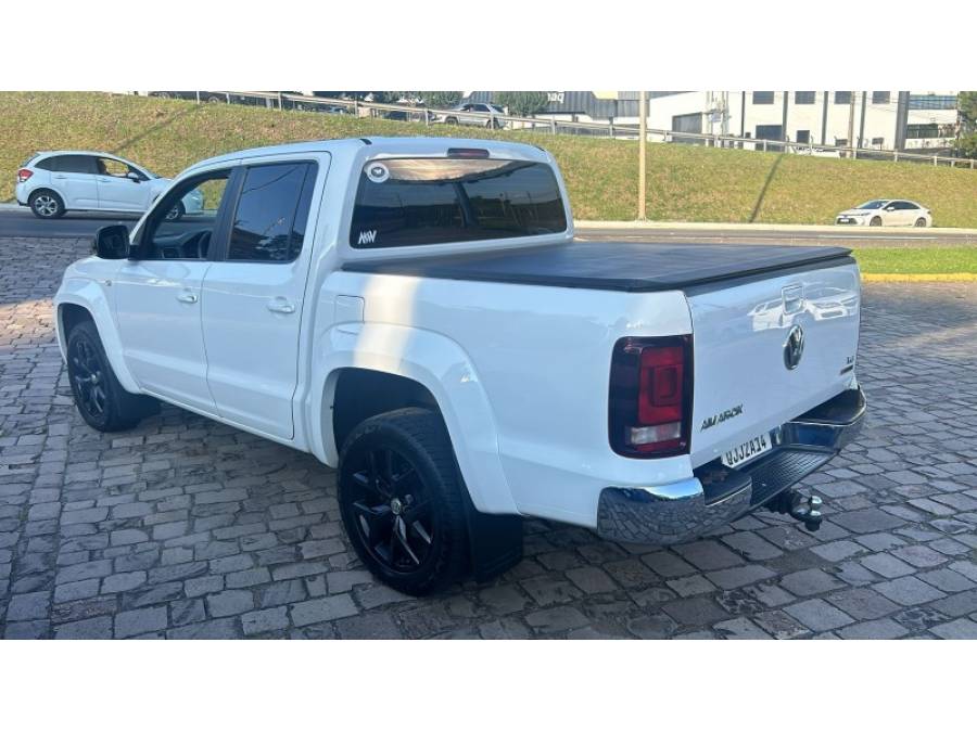VOLKSWAGEN - AMAROK - 2019/2019 - Branca - R$ 155.000,00