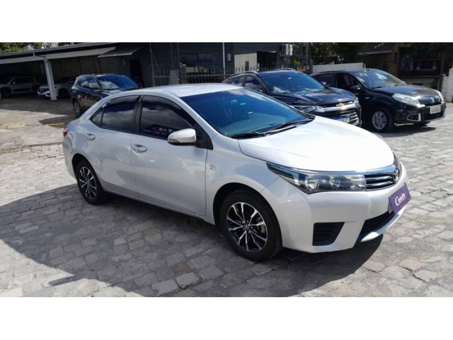 TOYOTA - COROLLA - 2016/2016 - Prata - R$ 84.000,00