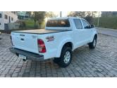 TOYOTA - HILUX - 2013/2014 - Branca - R$ 141.000,00
