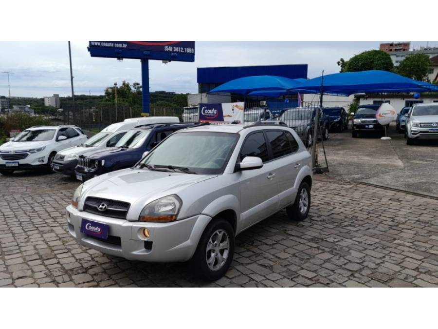 HYUNDAI - TUCSON - 2014/2015 - Prata - R$ 55.000,00