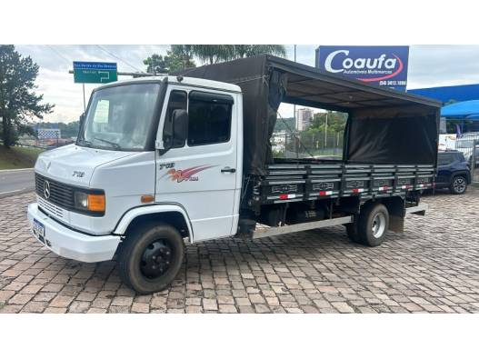 MERCEDES-BENZ - 710 (DIESEL) - 2007/2008 - Branca - R$ 157.000,00