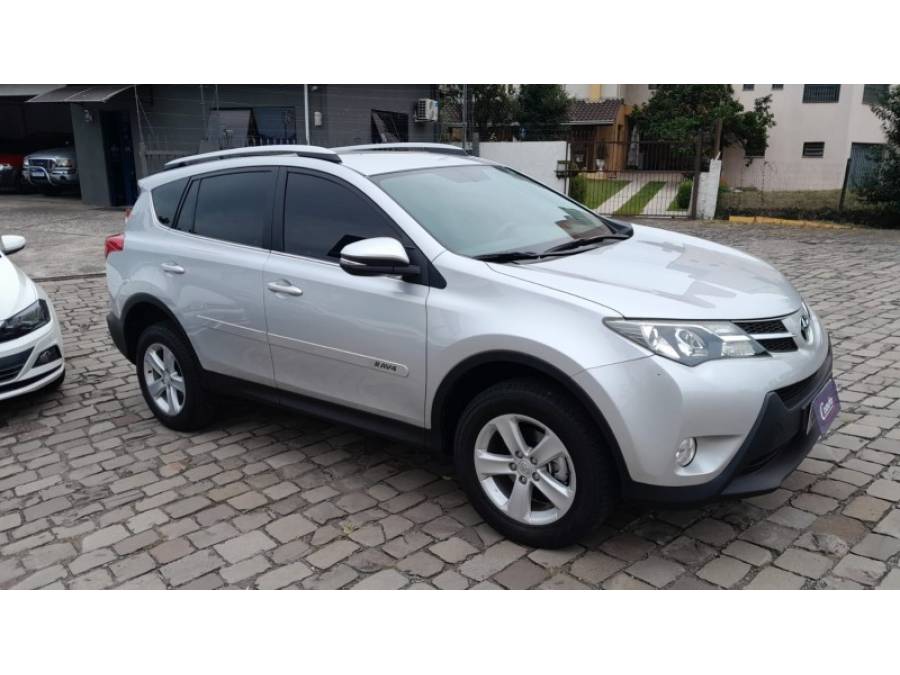 TOYOTA - RAV4 - 2014/2014 - Prata - R$ 89.900,00