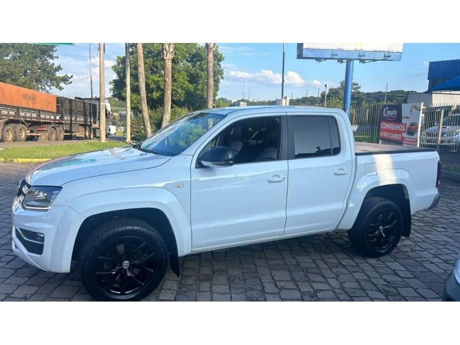 VOLKSWAGEN - AMAROK - 2019/2019 - Branca - R$ 155.000,00