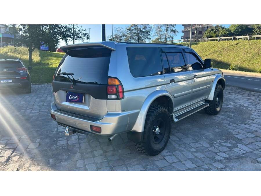 MITSUBISHI - PAJERO SPORT - 2001/2001 - Prata - R$ 45.000,00