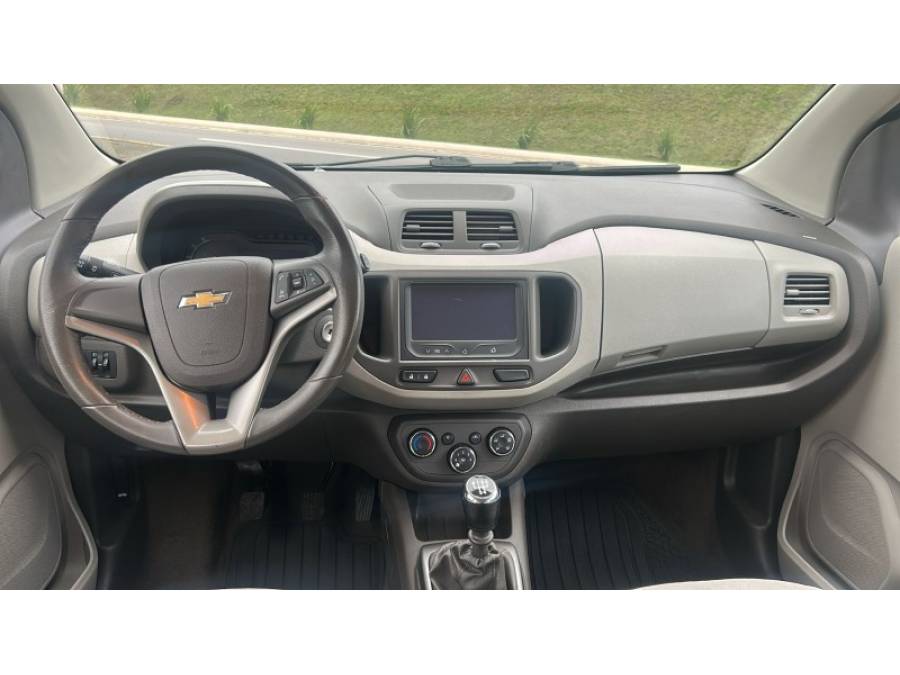 CHEVROLET - SPIN - 2014/2014 - Prata - R$ 52.900,00